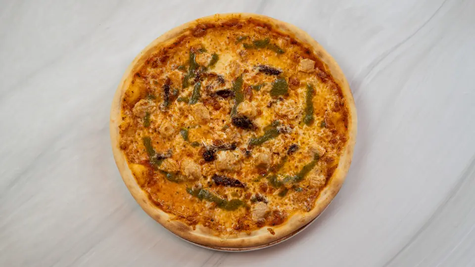 Bambino med kyckling och pesto